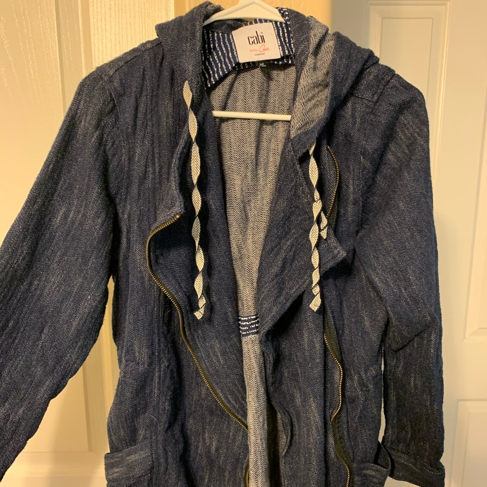 SOLD cabi soft denim jacket!!